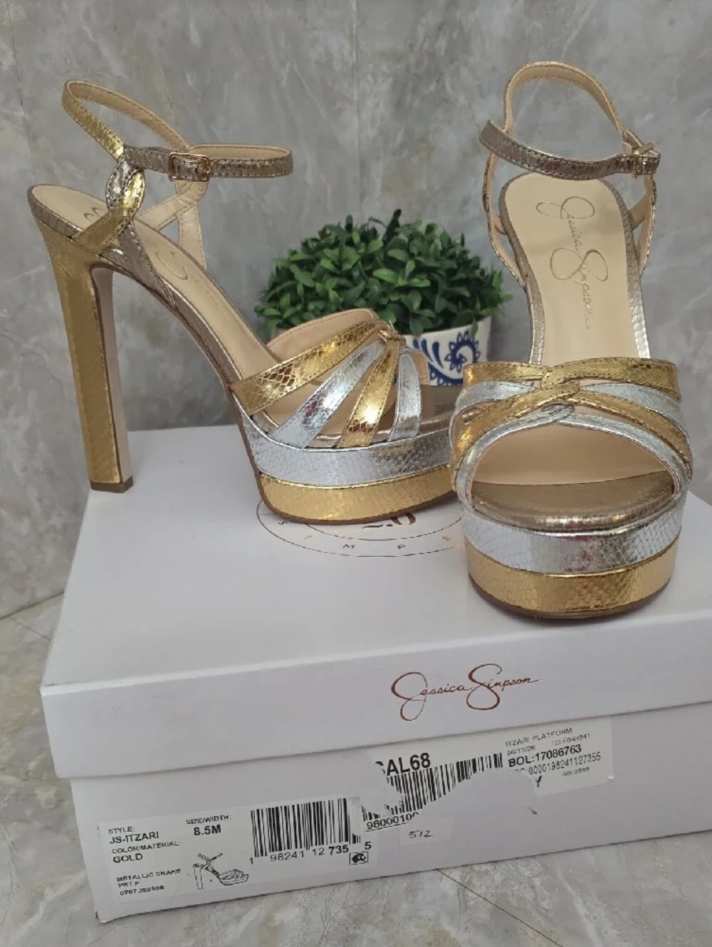 Jessica Simpson Itzari Metallic Gold Silver Double Platform Sandals Size 8.5 NIB